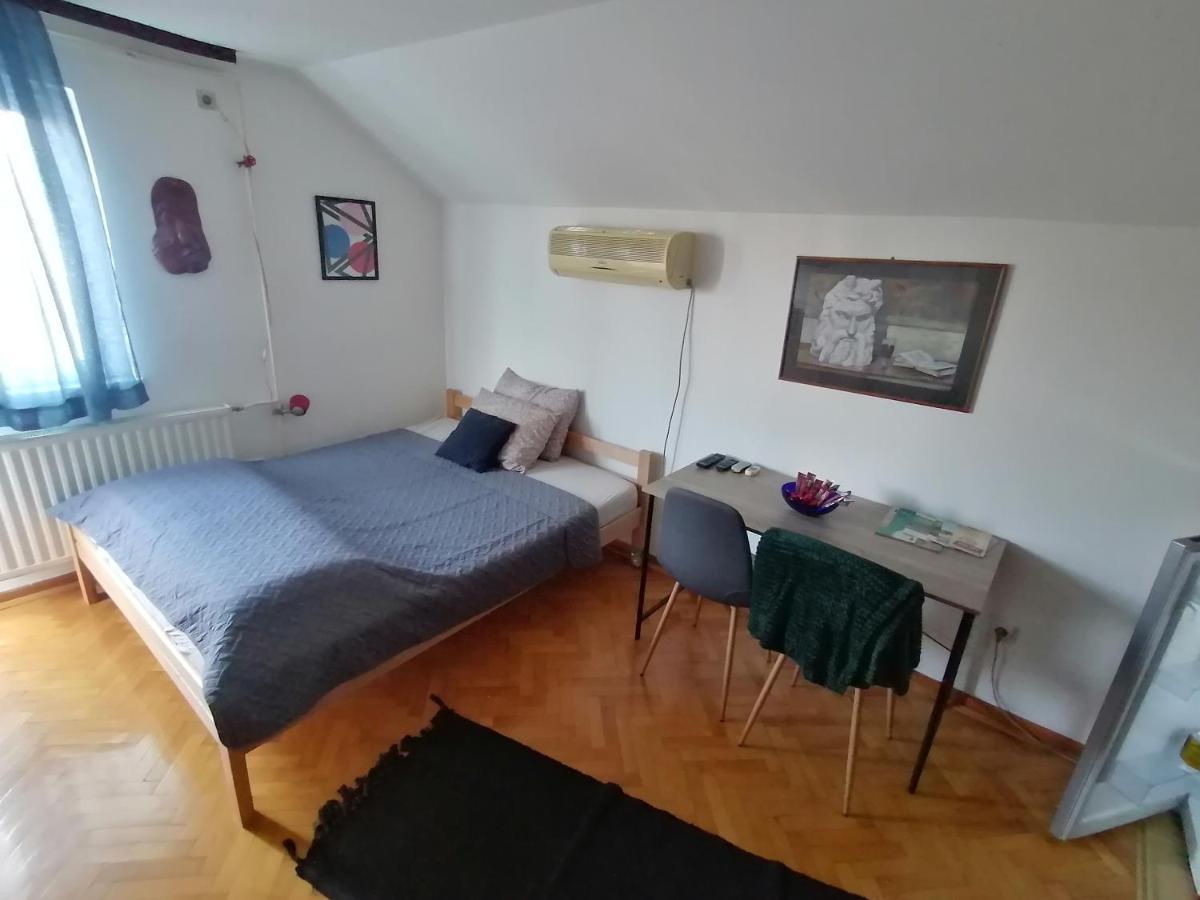 Mansarda Kraljevo Daire Dış mekan fotoğraf