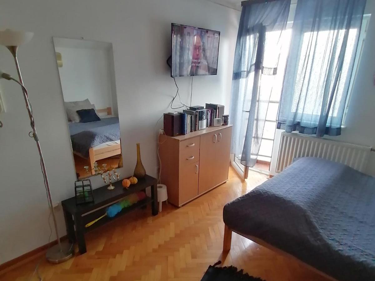 Mansarda Kraljevo Daire Dış mekan fotoğraf